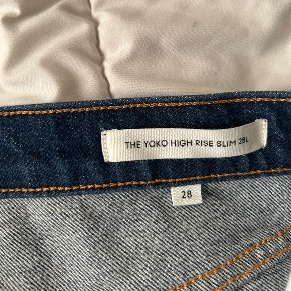 Denim Forum - THE YOKO HIGH RISE SLIM - Size 28L - Picture 3 of 4